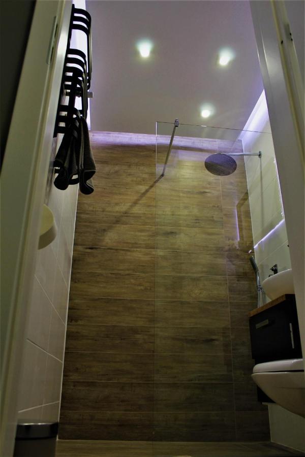 Apartament Przy Arsenale Wrocław Buitenkant foto