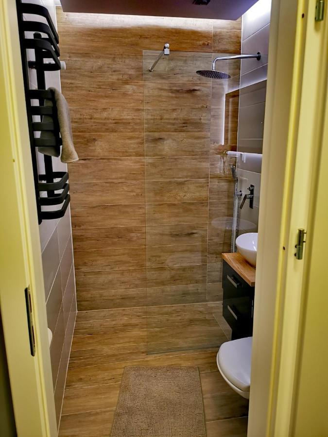 Apartament Przy Arsenale Wrocław Buitenkant foto